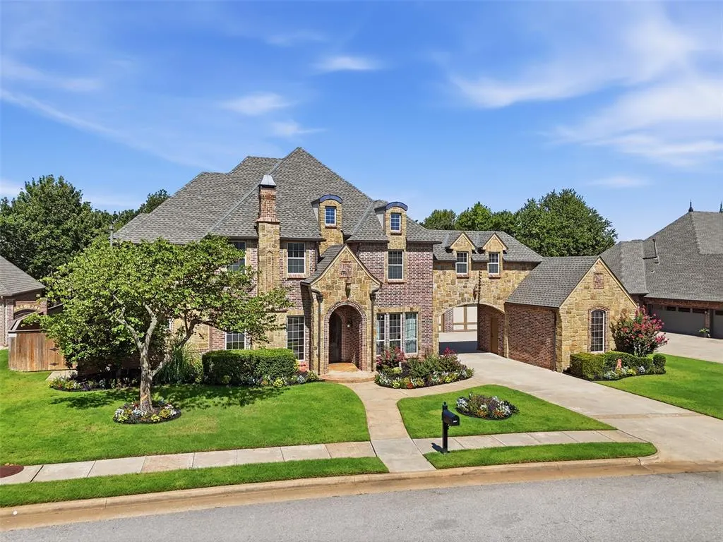 Photo 3 — 4301 Slate Bridge Road, Edmond, OK 73034