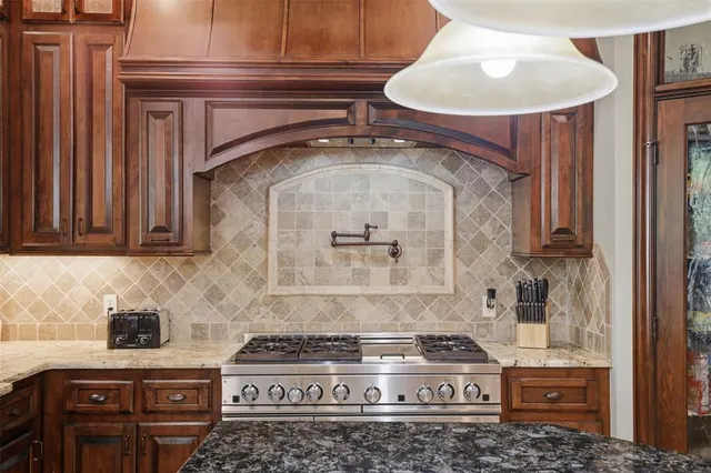 Photo 8 — 4301 Slate Bridge Road, Edmond, OK 73034