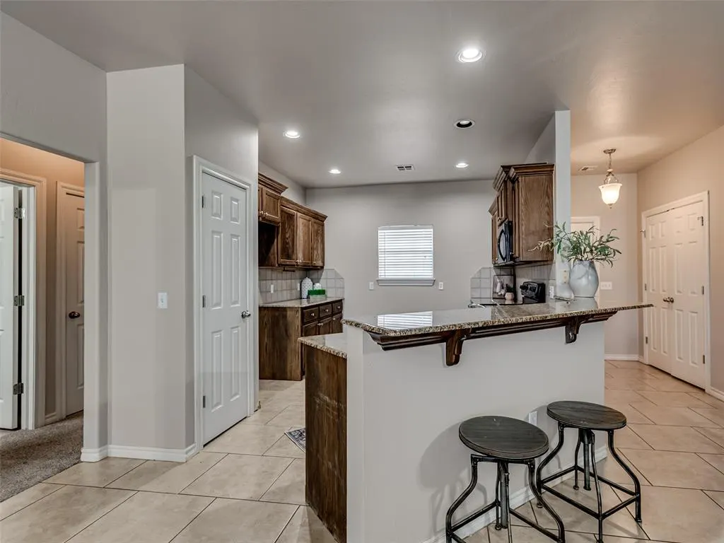 Photo 6 — 2613 NE 129th Street, Oklahoma City, OK 73013