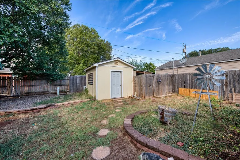 Photo 29 — 1119 Crestview Drive, Elk City, OK 73644