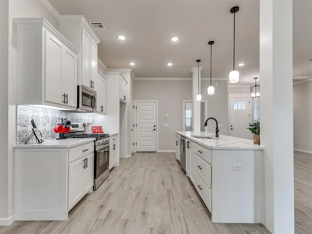 Photo 13 — 2904 Summit Hollow Circle, Norman, OK 73071