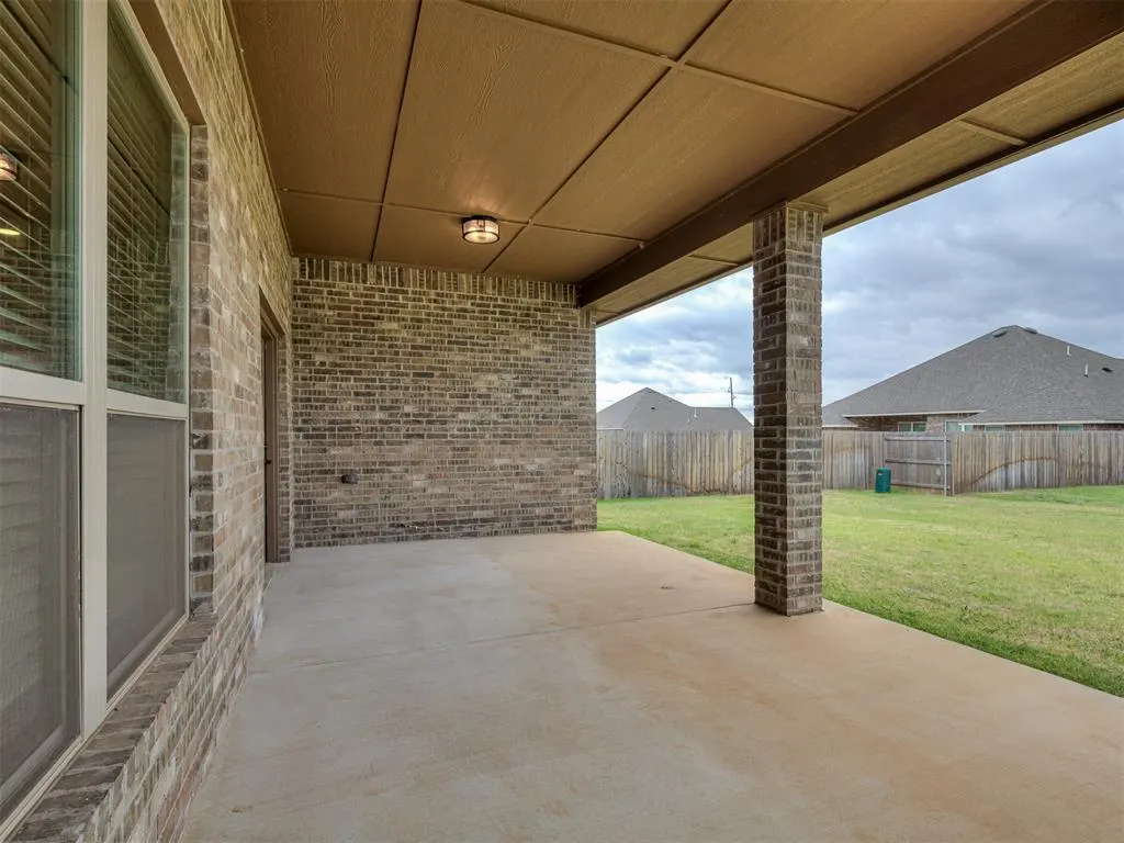 Photo 26 — 2904 Summit Hollow Circle, Norman, OK 73071