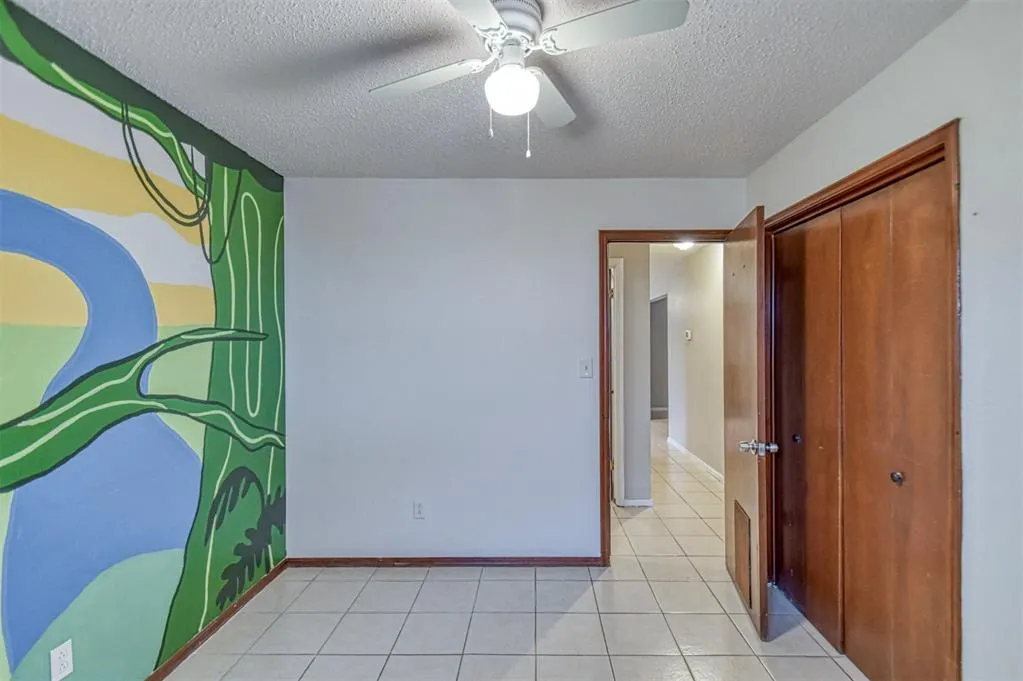 Photo 32 — 208 NE 18th Street, Moore, OK 73160