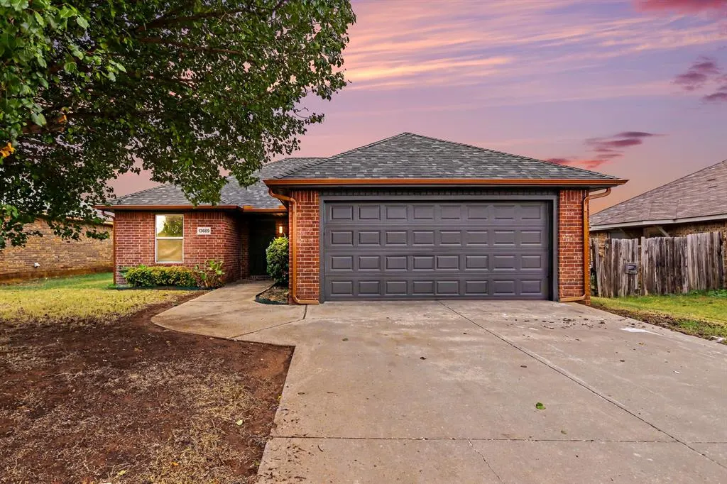 Photo 2 — 13609 Canton Way, Piedmont, OK 73078