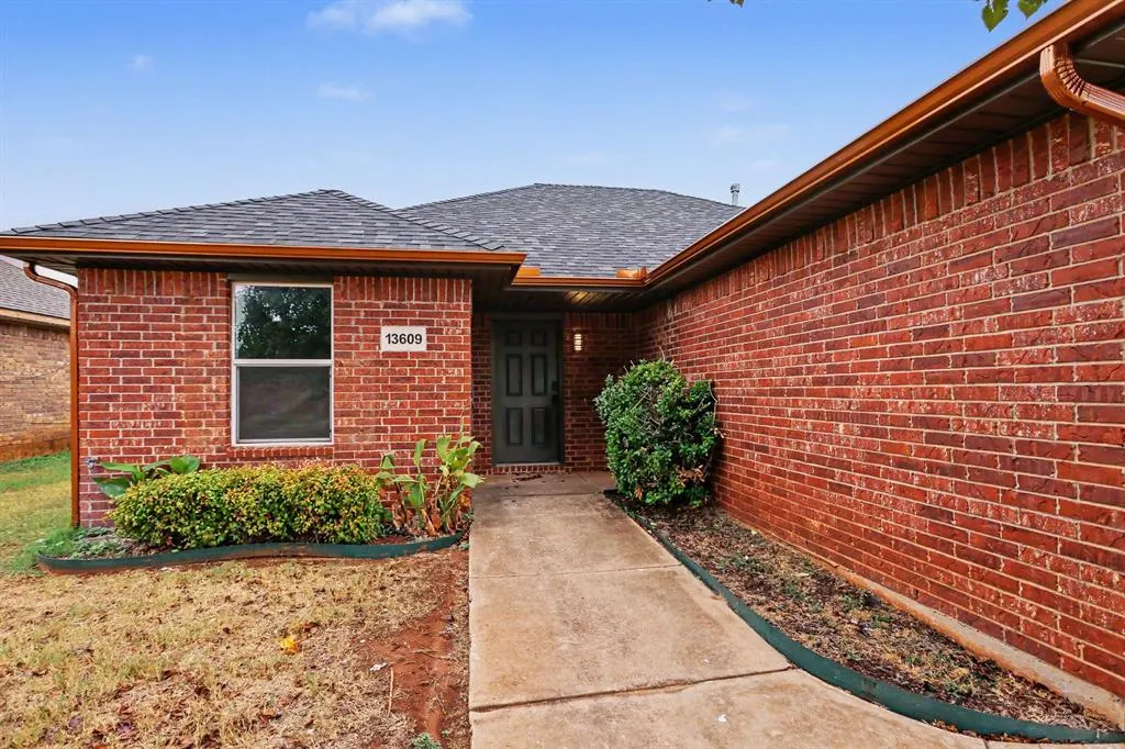 Photo 3 — 13609 Canton Way, Piedmont, OK 73078