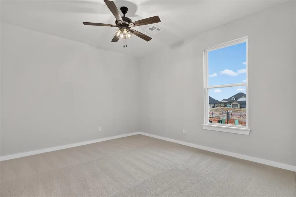 Photo 31 — 10433 SW 51st Street, Mustang, OK 73064
