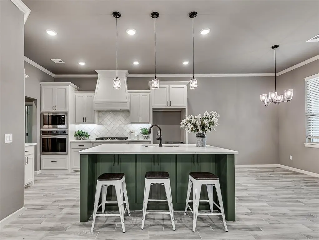 Photo 11 — 2913 Summit Hollow Circle, Norman, OK 73071