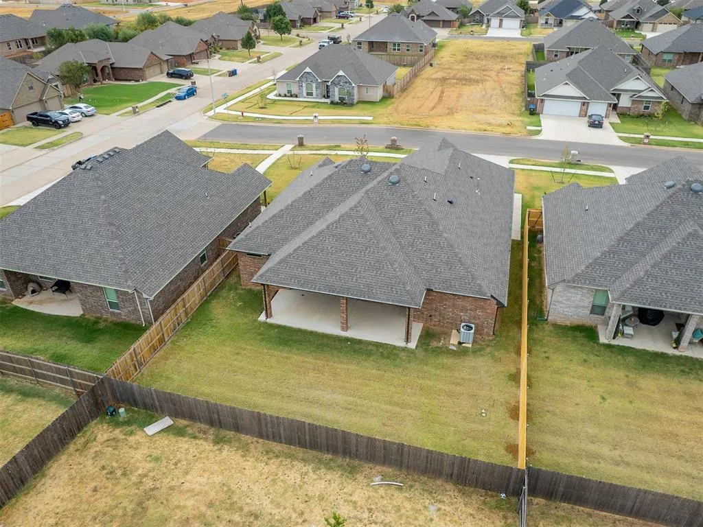 Photo 44 — 2913 Summit Hollow Circle, Norman, OK 73071