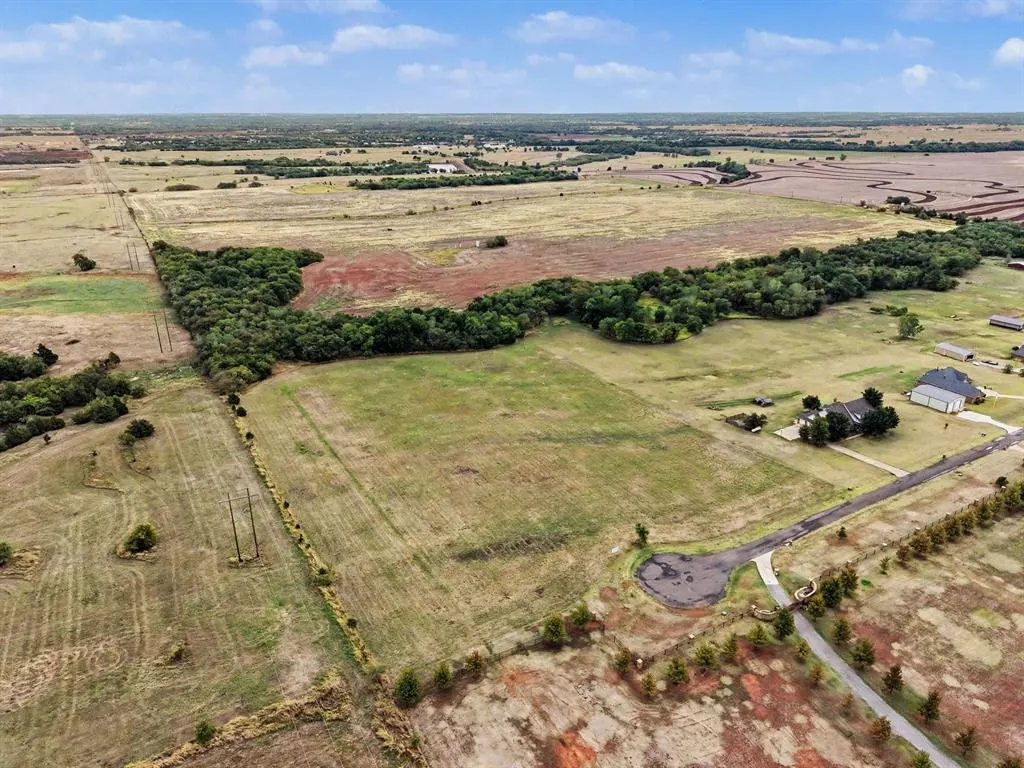 Photo 10 — 8626 Elk Alley, Guthrie, OK 73044