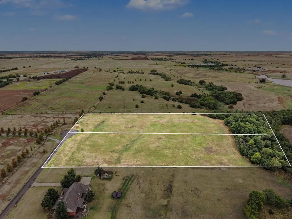 Photo 16 — 8626 Elk Alley, Guthrie, OK 73044
