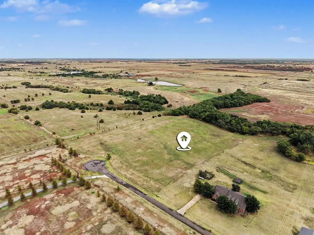 Photo 26 — 8626 Elk Alley, Guthrie, OK 73044