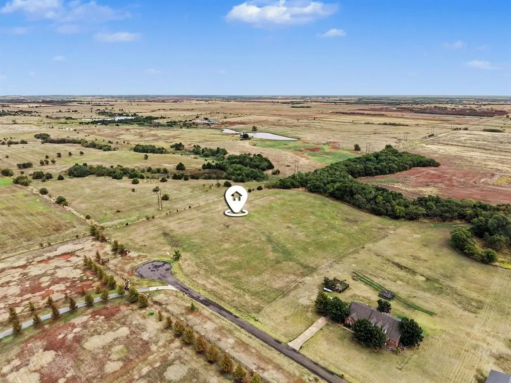Photo 27 — 8626 Elk Alley, Guthrie, OK 73044
