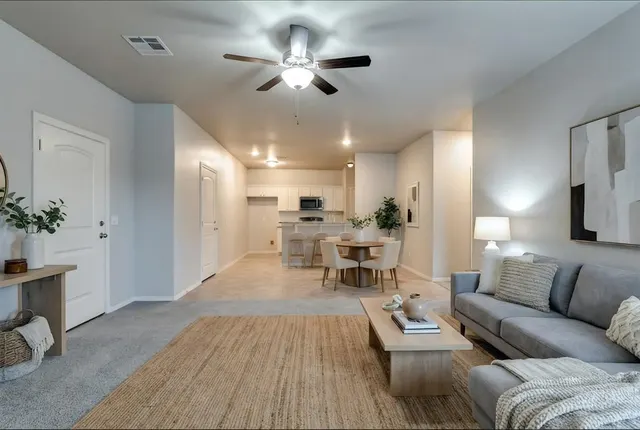 Photo 7 — 608 N 5th Street 608-610, Cashion, OK 73016