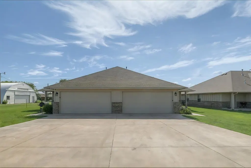 Photo 26 — 608 N 5th Street 608-610, Cashion, OK 73016