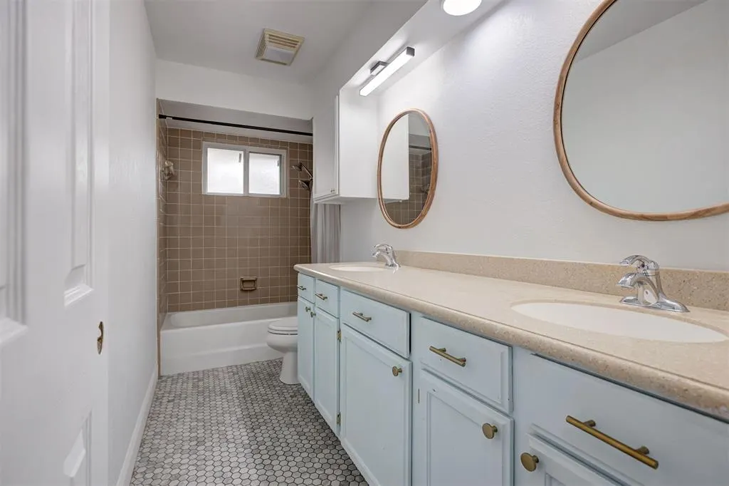 Photo 25 — 128 W Parkland Drive, Yukon, OK 73099
