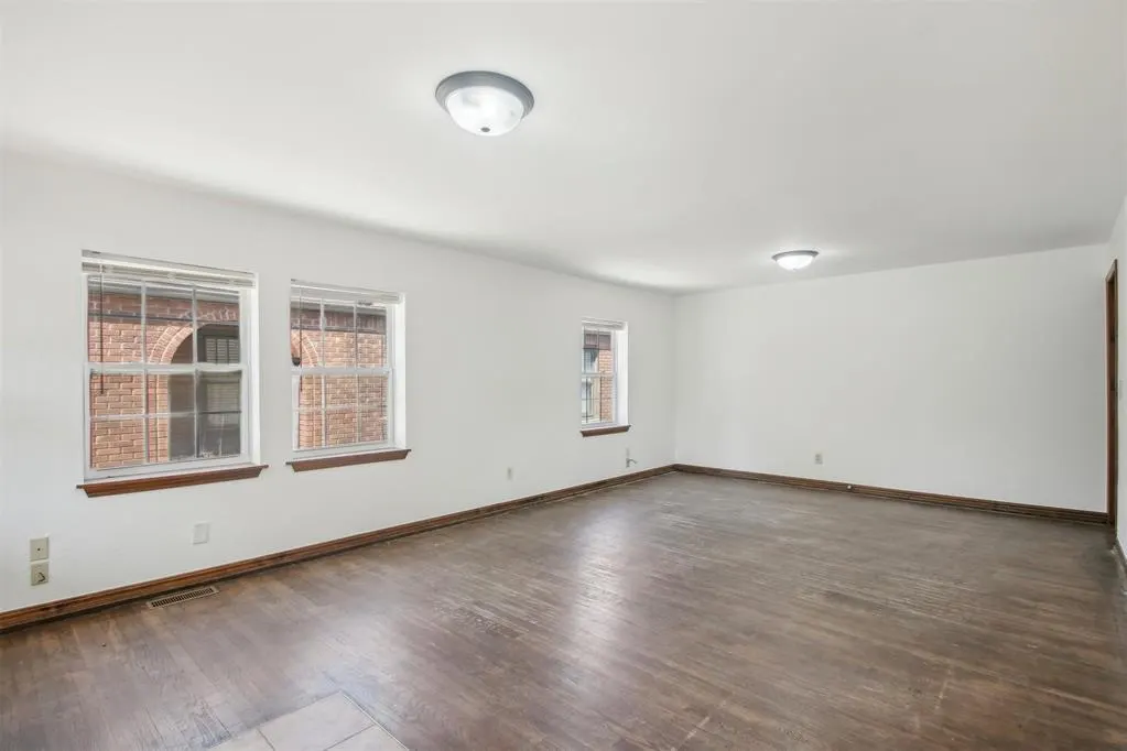 Photo 4 — 2625 NW 13th Street, Oklahoma City, OK 73107