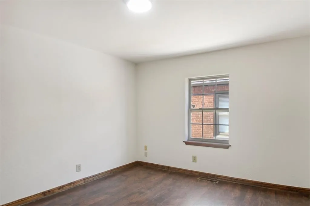Photo 15 — 2625 NW 13th Street, Oklahoma City, OK 73107