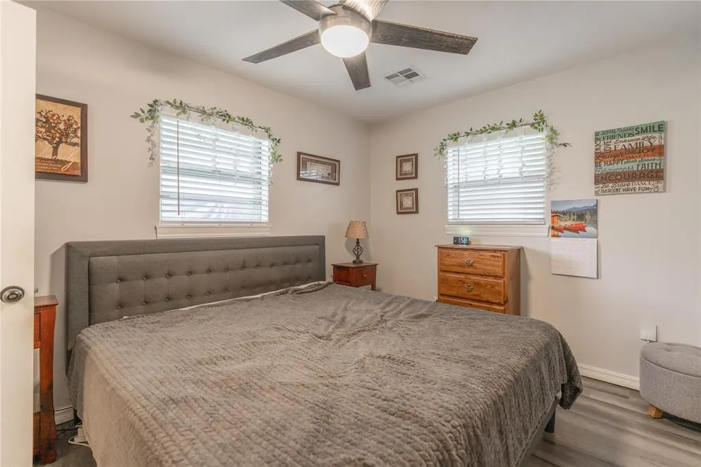 Photo 11 — 121 W Ridge Road, Norman, OK 73069