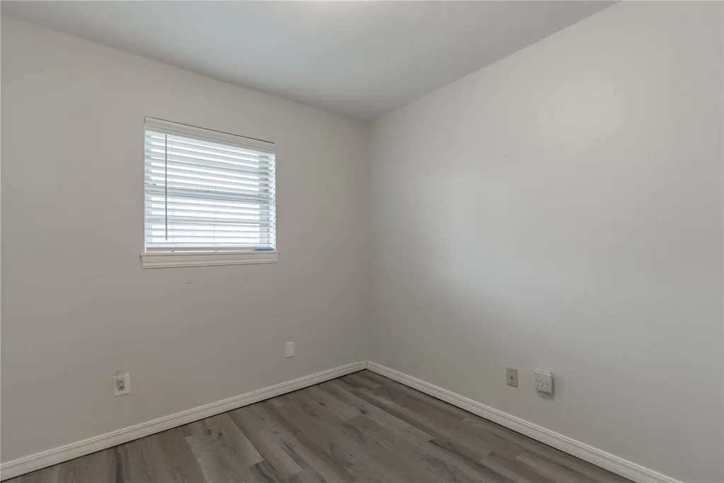 Photo 16 — 121 W Ridge Road, Norman, OK 73069