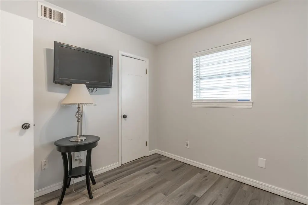 Photo 17 — 121 W Ridge Road, Norman, OK 73069