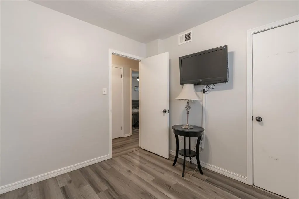 Photo 18 — 121 W Ridge Road, Norman, OK 73069