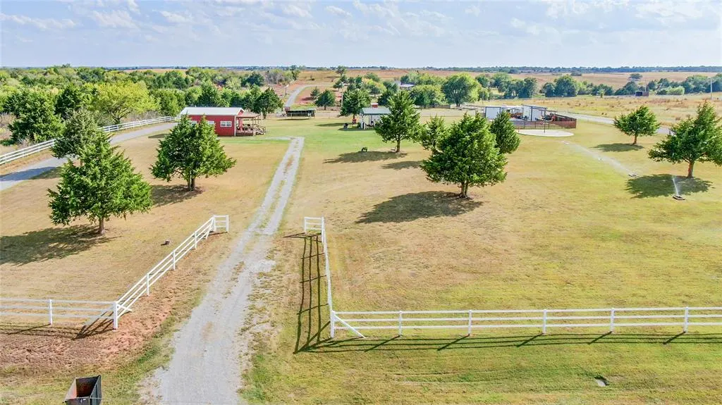 Photo 2 — 14277 NE Dillan Lane, Fletcher, OK 73541