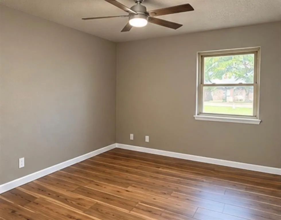 Photo 7 — 1122 E 17th Street, Chandler, OK 74834