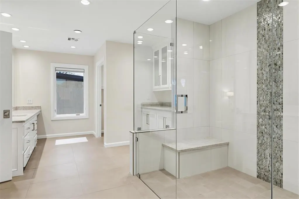 Photo 11 — 1708 Randel Road, Nichols Hills, OK 73116