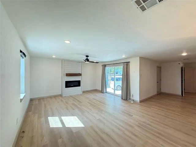 Photo 3 — 737 NW 89th Street, Oklahoma City, OK 73114