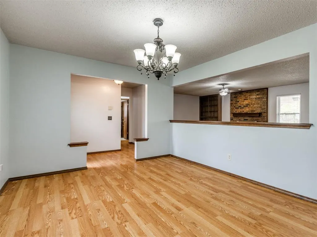 Photo 7 — 104 Redbird Circle, Midwest City, OK 73110