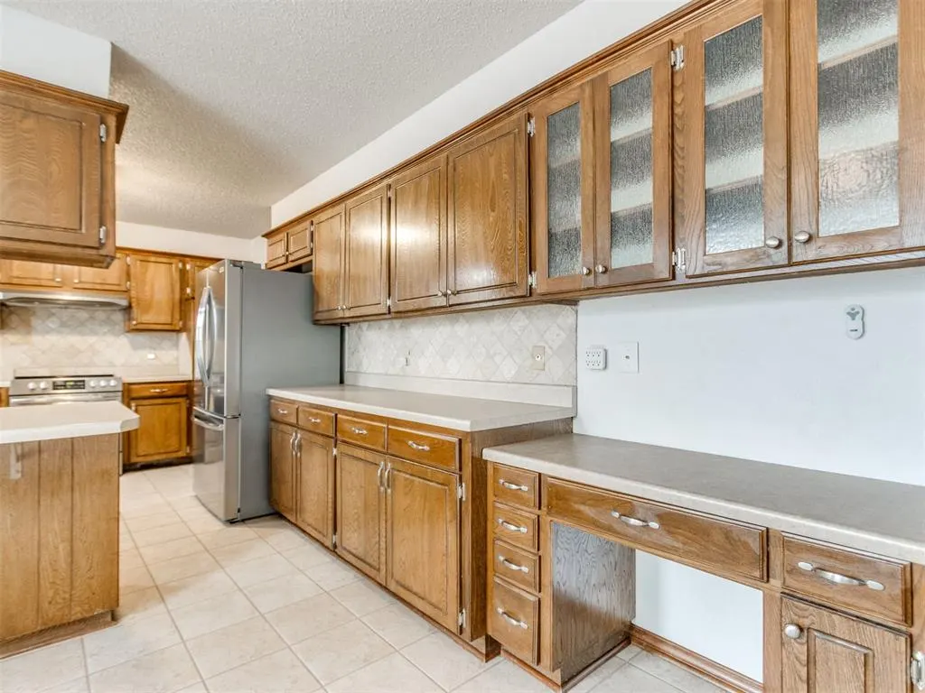 Photo 17 — 104 Redbird Circle, Midwest City, OK 73110