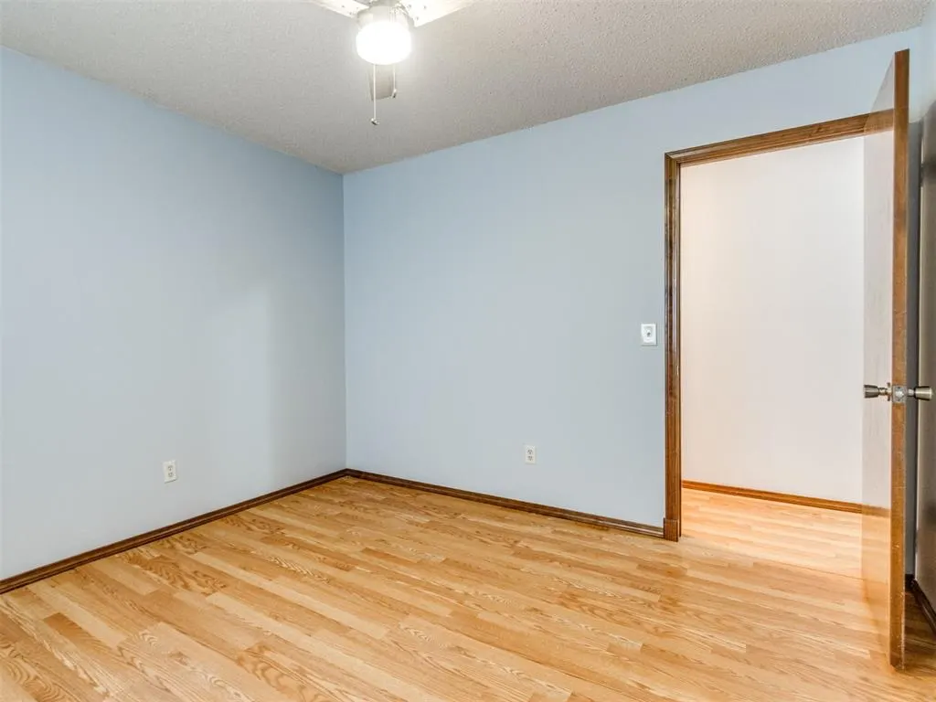 Photo 28 — 104 Redbird Circle, Midwest City, OK 73110