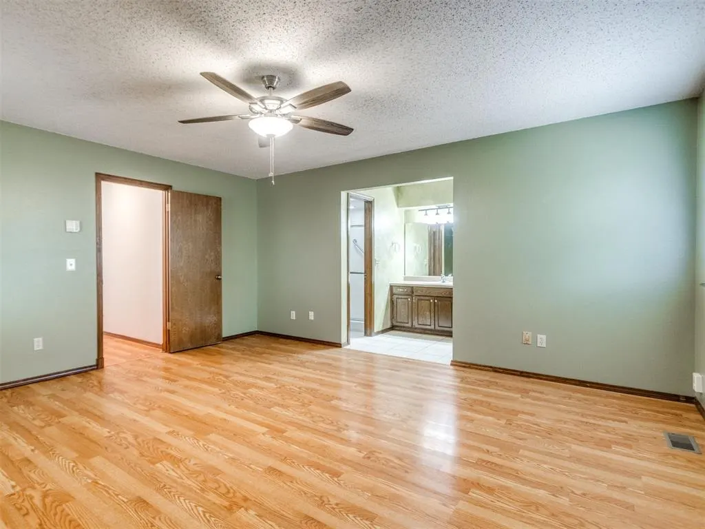 Photo 36 — 104 Redbird Circle, Midwest City, OK 73110