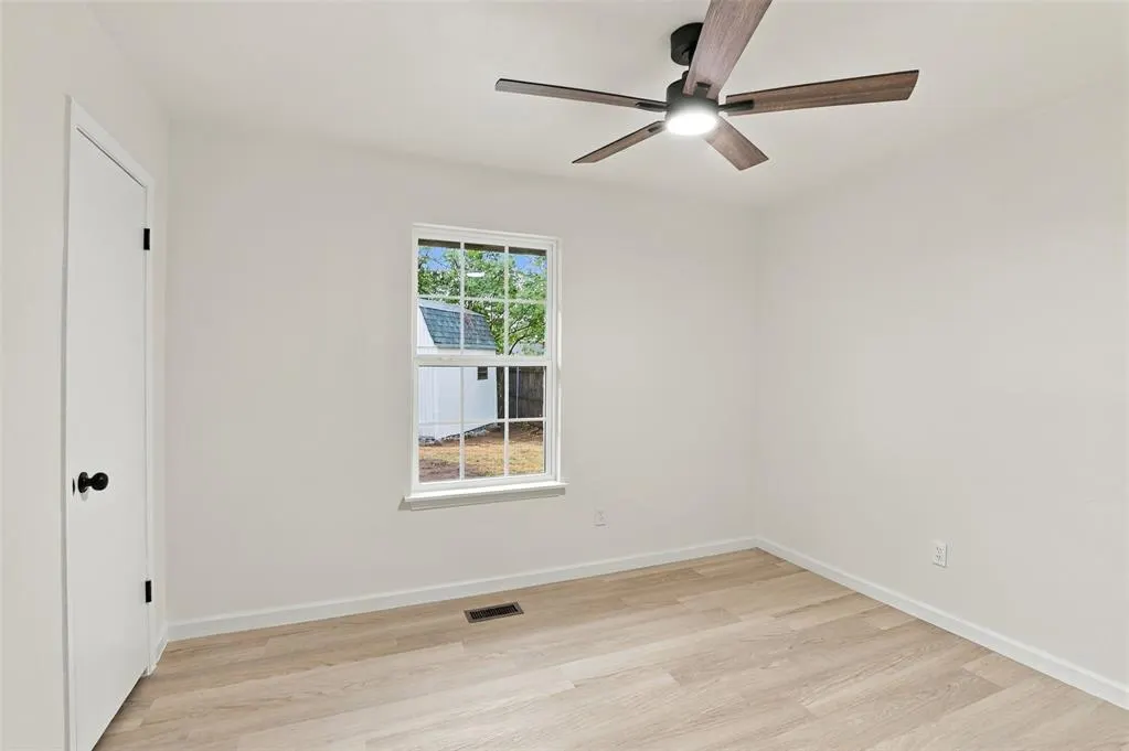 Photo 21 — 217 Elwood Drive, Edmond, OK 73013