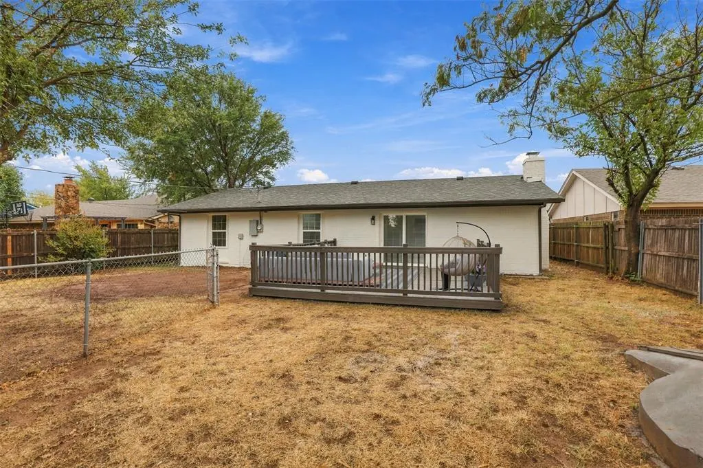 Photo 27 — 217 Elwood Drive, Edmond, OK 73013