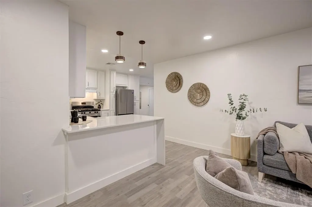Photo 7 — 708 E Johnson Street, Norman, OK 73071