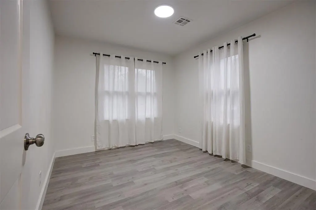 Photo 25 — 708 E Johnson Street, Norman, OK 73071