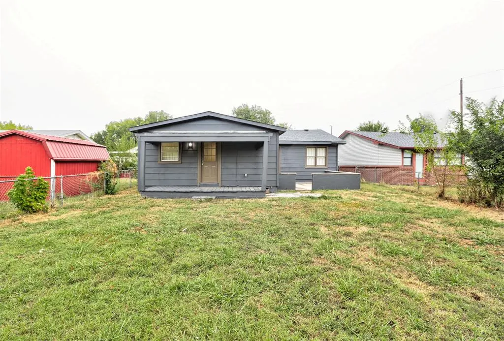 Photo 31 — 708 E Johnson Street, Norman, OK 73071