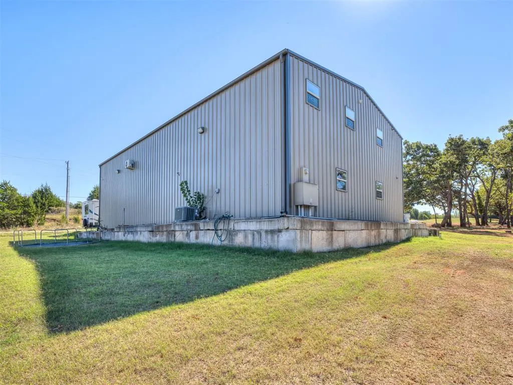 Photo 32 — 1340 S Fishmarket Road, McLoud, OK 74851