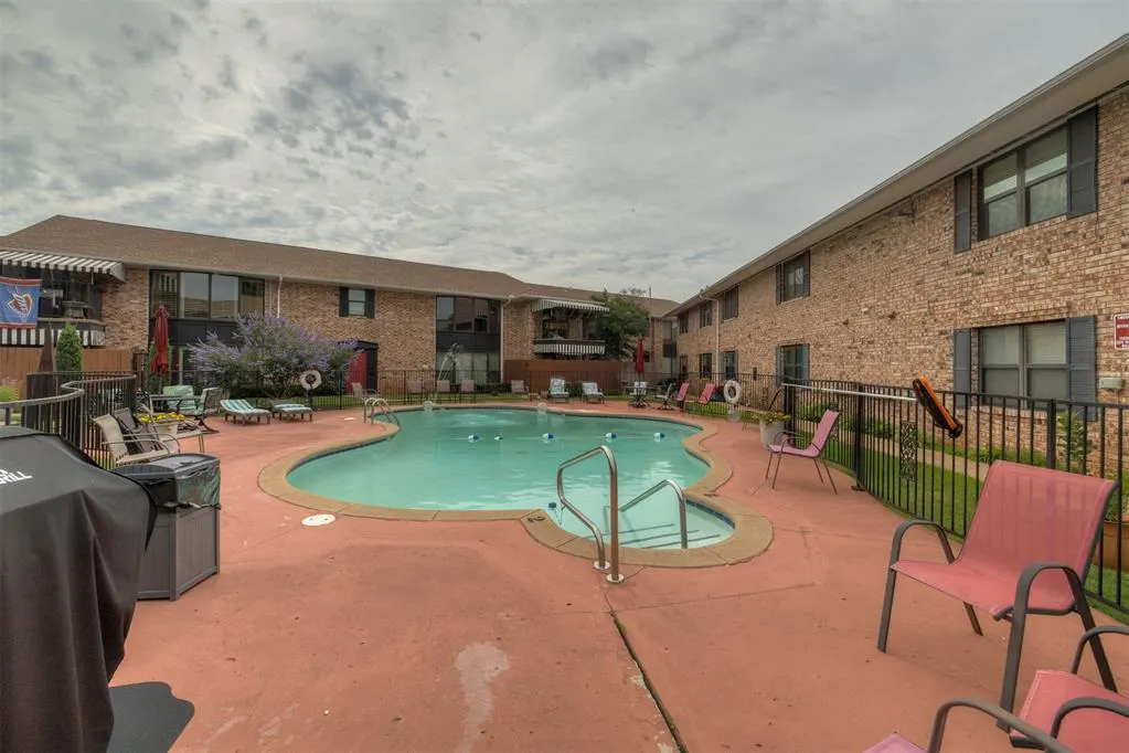 Photo 26 — 2527 NW 62nd Street 214, Oklahoma City, OK 73112