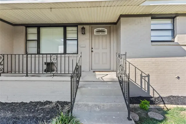 Photo 3 — 820 W 22nd Street, Ada, OK 74820