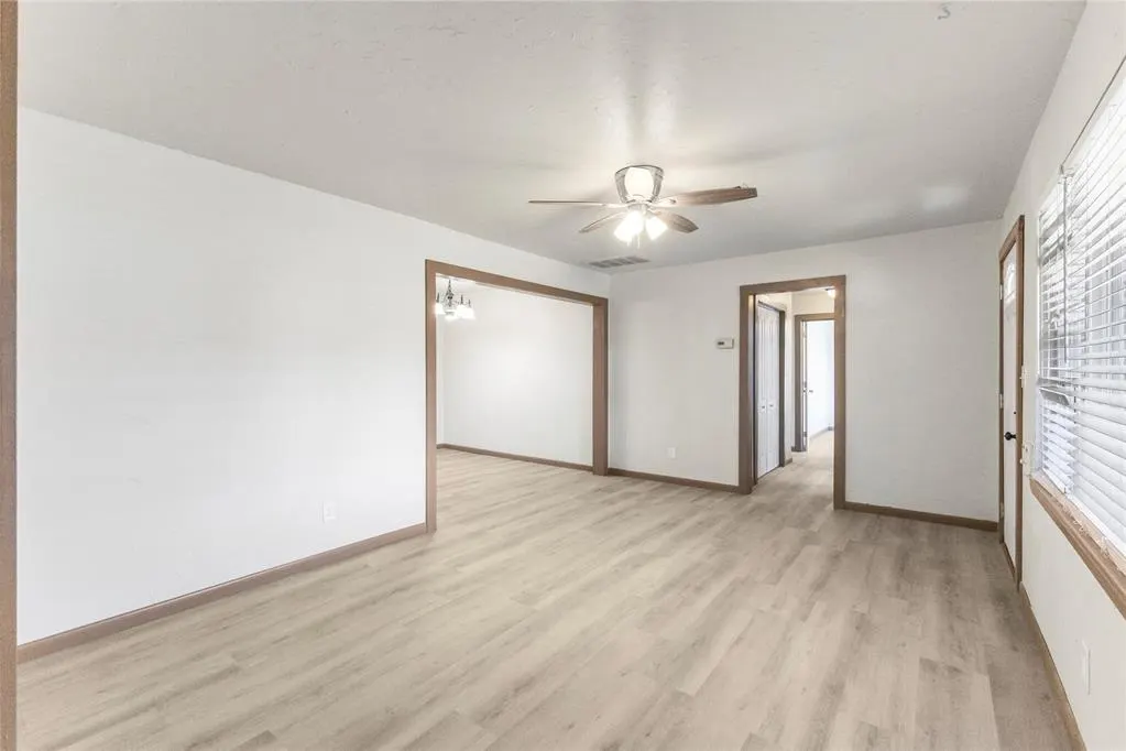 Photo 6 — 820 W 22nd Street, Ada, OK 74820