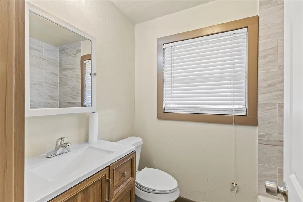 Photo 17 — 820 W 22nd Street, Ada, OK 74820