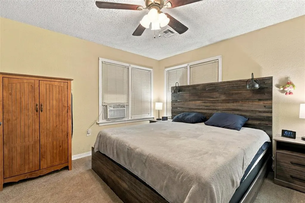 Photo 11 — 12401 S Henney Road, Oklahoma City, OK 73165