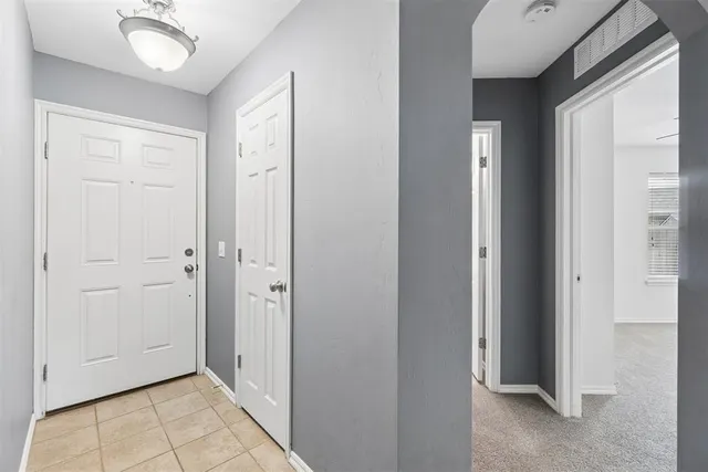 Photo 3 — 13305 SW 4th Street, Yukon, OK 73099