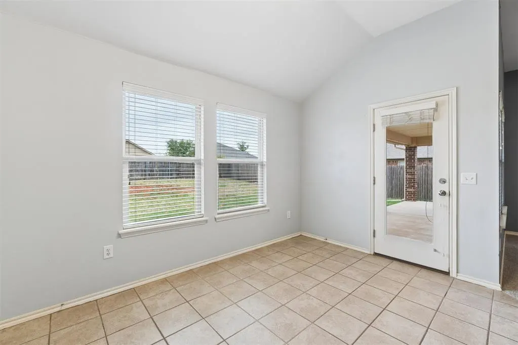 Photo 15 — 13305 SW 4th Street, Yukon, OK 73099