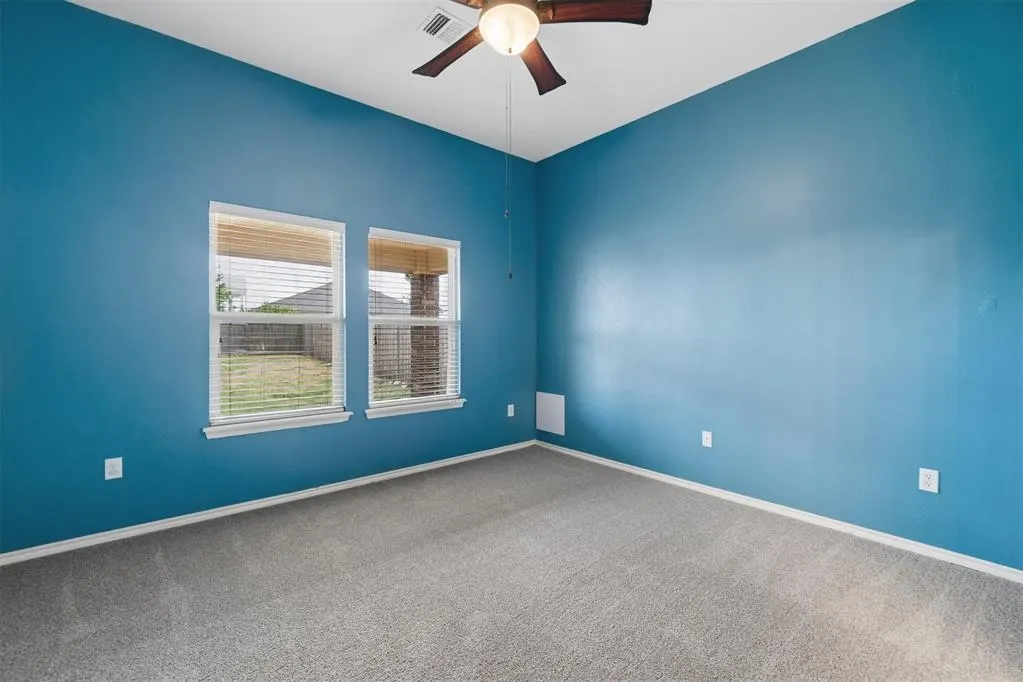Photo 17 — 13305 SW 4th Street, Yukon, OK 73099