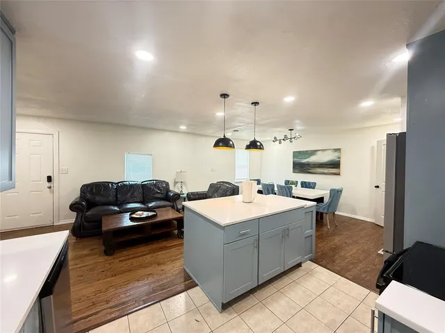 Photo 7 — 1325 SW 14th Street, Oklahoma City, OK 73108