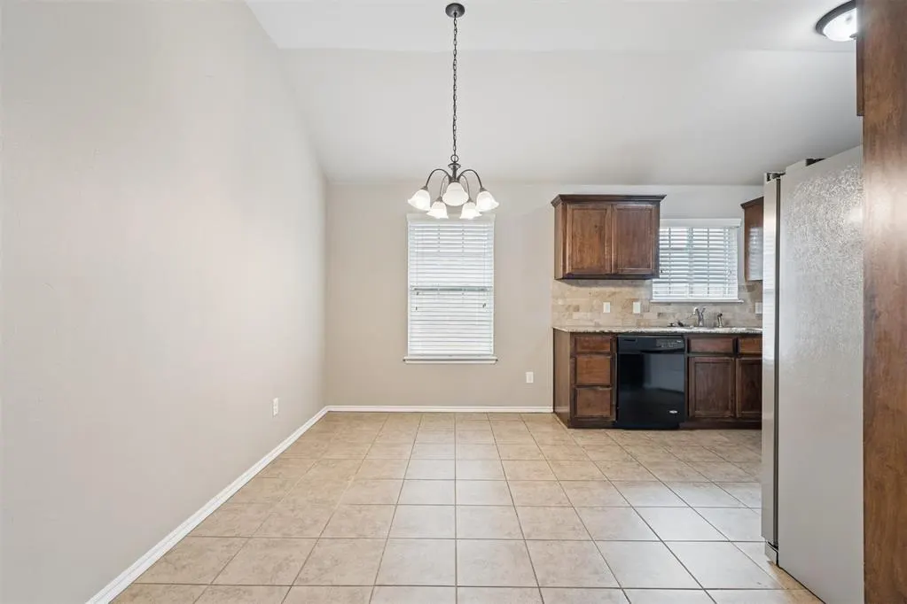 Photo 10 — 2312 NW 199th Street, Edmond, OK 73012