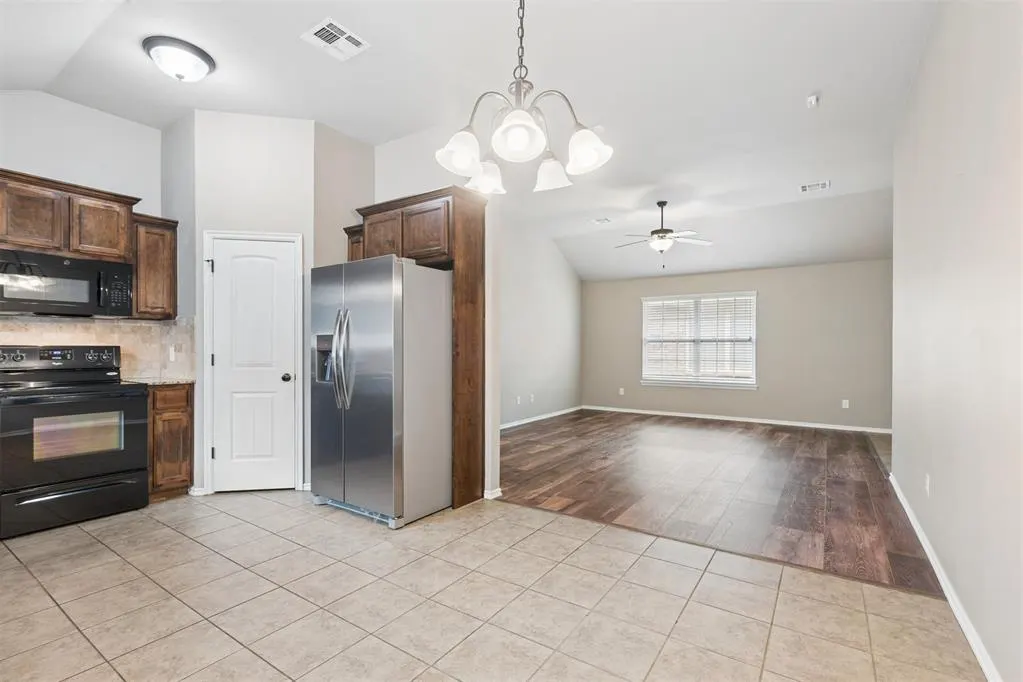 Photo 11 — 2312 NW 199th Street, Edmond, OK 73012